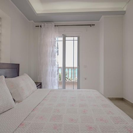 Villa Xika Sarandë エクステリア 写真