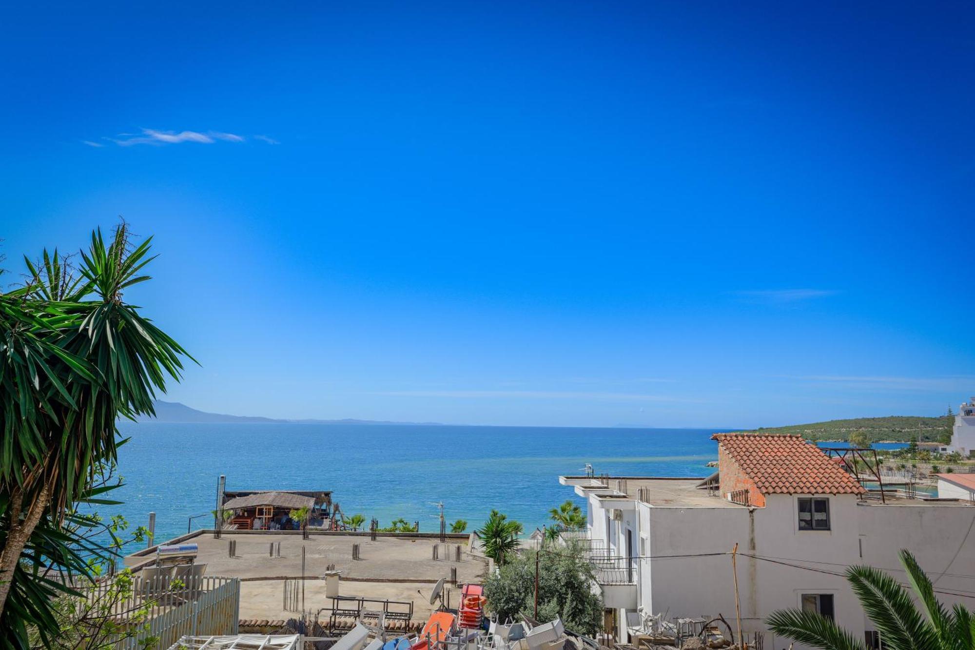 Villa Xika Sarandë エクステリア 写真