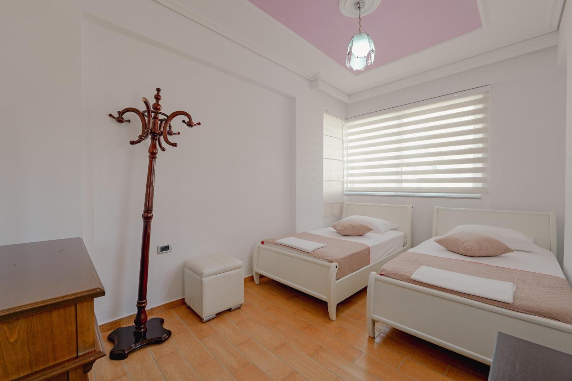 Villa Xika Sarandë エクステリア 写真