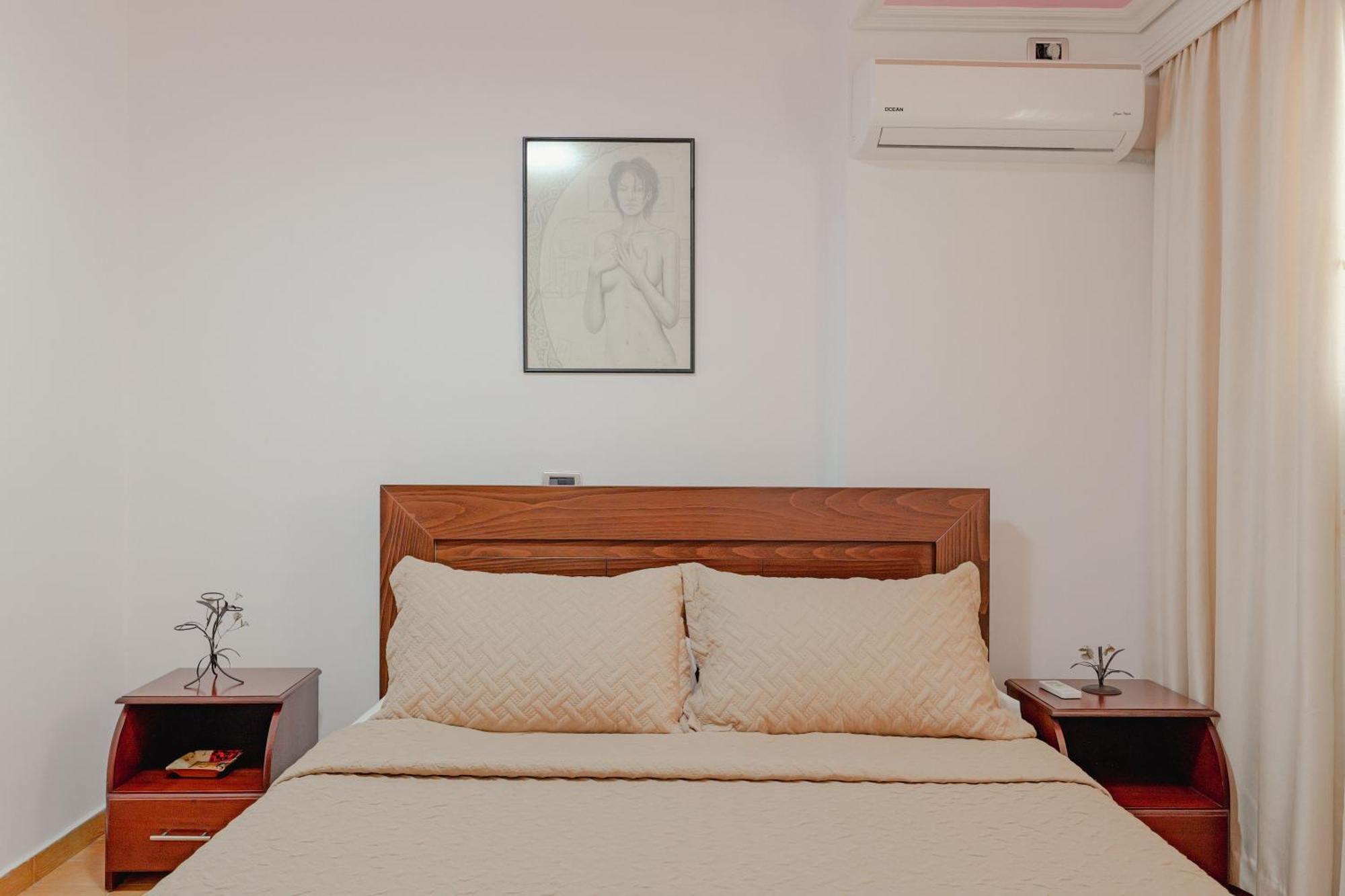 Villa Xika Sarandë エクステリア 写真