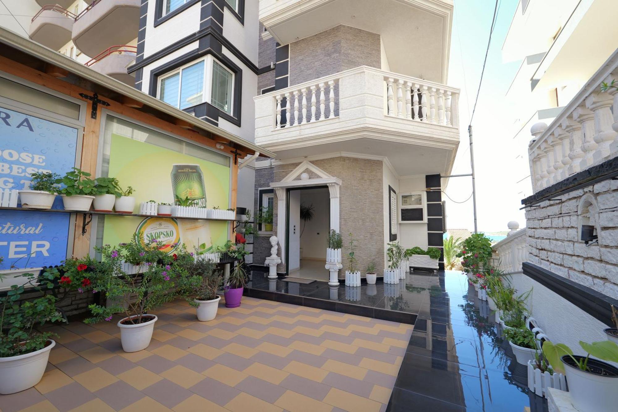 Villa Xika Sarandë エクステリア 写真