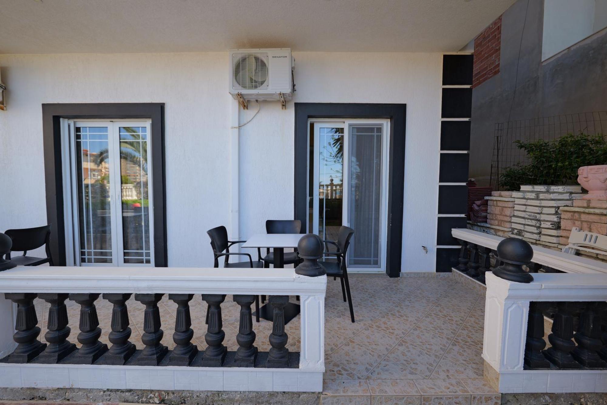 Villa Xika Sarandë エクステリア 写真